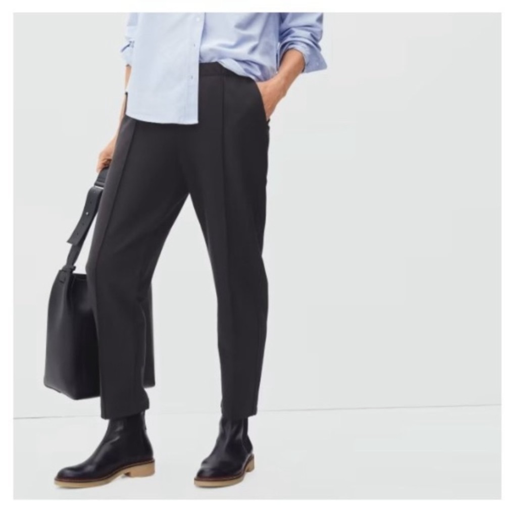 Everlane | The Dream Pant | Black